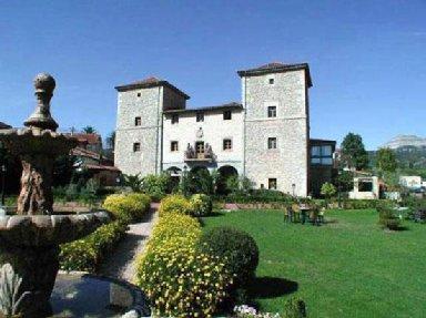 瓦莱, ES 的 Hotel Torre De Ruesga