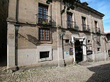 Hotel Altamira image