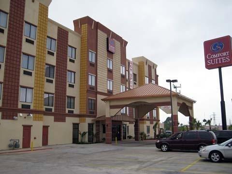 Comfort Suites- Del Norte image