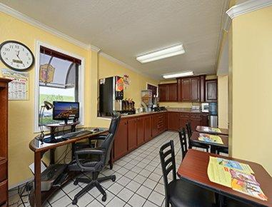 Super 8 by Wyndham Temple S. General Bruce en Templo, TX
