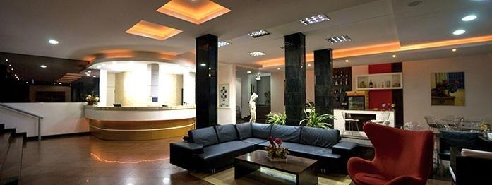 Balneario Camboriu, BR 的 Hotel Vieiras