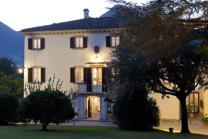 Hotel Albergo Villa Marta ใน Lucca, IT