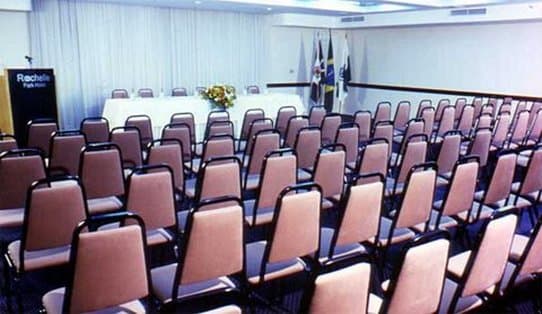Roochelle Corporate Hotel в Curitiba, BR