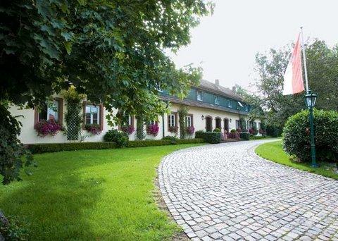 Romantik Hotel Linslerhof в Saarlouis, DE