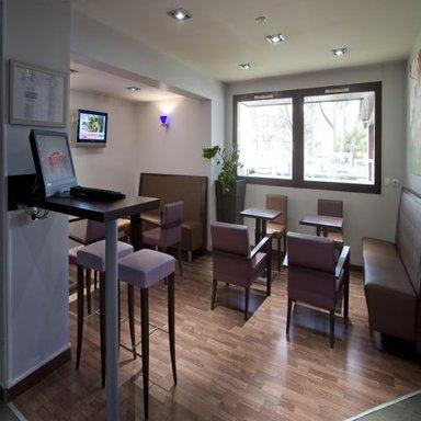 Kyriad Dijon Est - Mirande Hotel à Dijon, FR