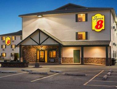 Super 8 by Wyndham Coeur d'Alene в Coeur d Alene, ID