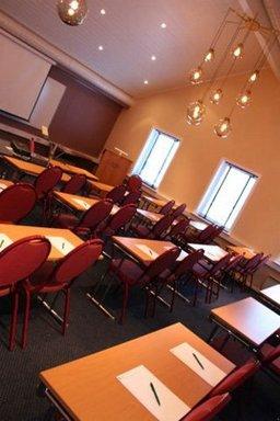 Norlandia Lyngengarden Hotell в Mosjoen, NO