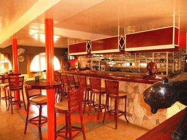 Hotel Les Flamboyants à Mbour, SN