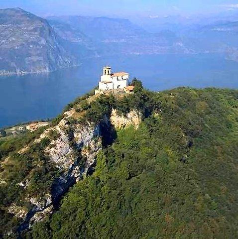 Sarnico, IT 的 Hotel Sebino