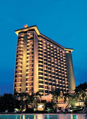 Century Park Hotel ใน Manila, PH