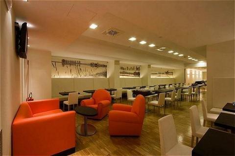 Hotel Cavour Novara ใน Novara, IT