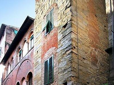 L'Antica Bifore Guest House ใน Lucca, IT