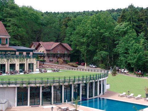 Les Violettes  Hotel Spa в Colmar, FR