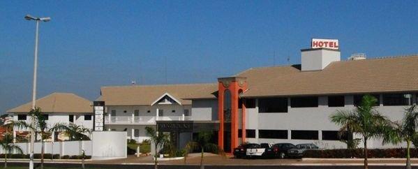 Maduga Palace Hotel в Valentim Gentil, BR