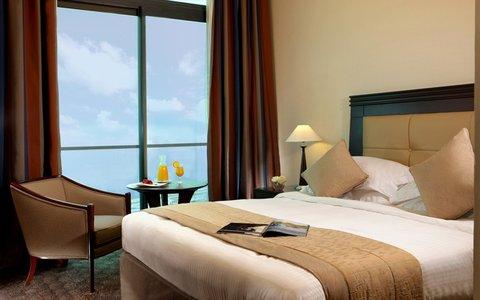 Santiago, CLにおけるCarlton House Hotel