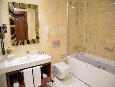 Ramada Plaza by Wyndham Istanbul Atakoy a Istanbul, TR