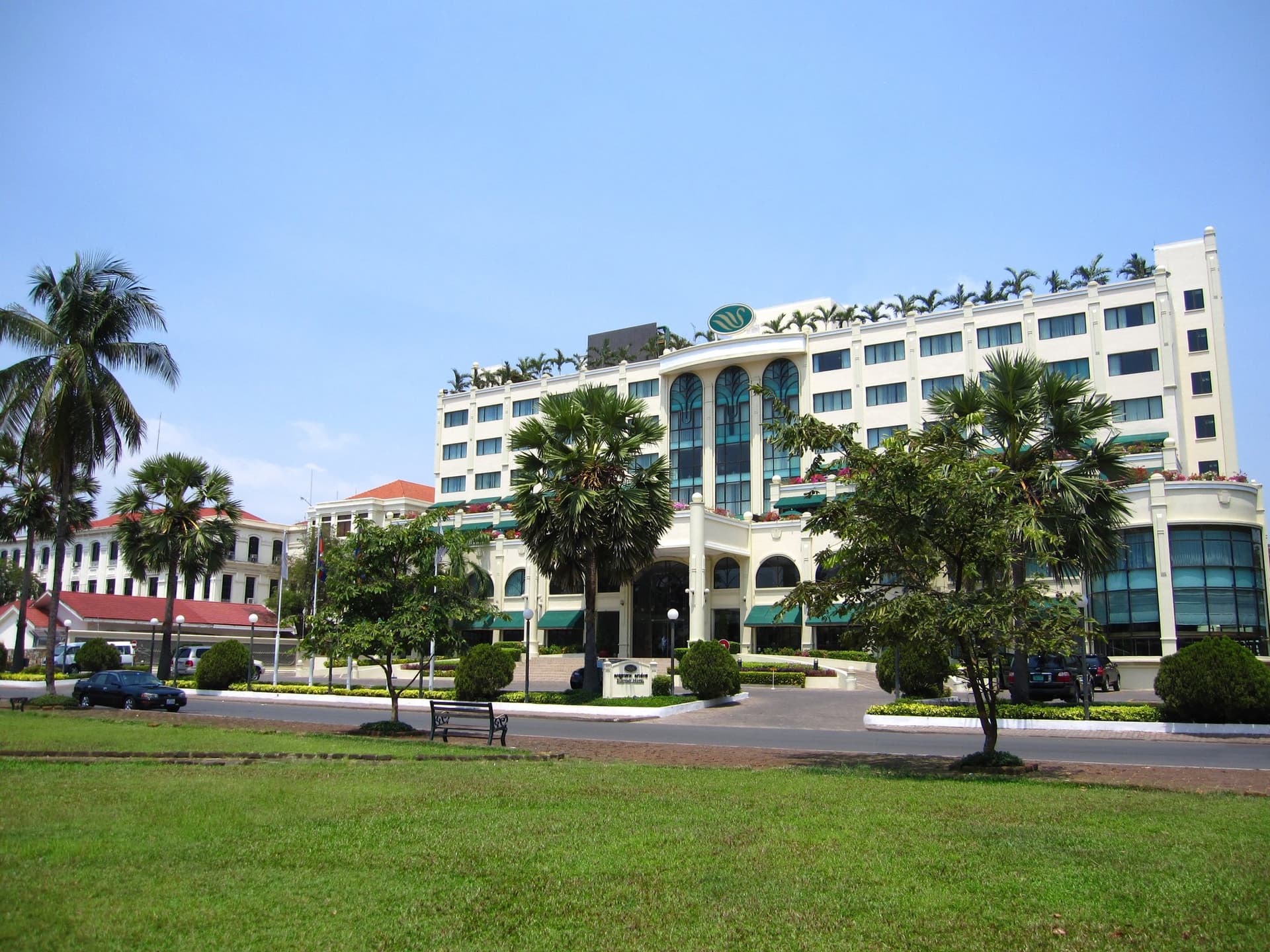 Sunway Hotel Phnom Penh ใน Phnom Penh, KH