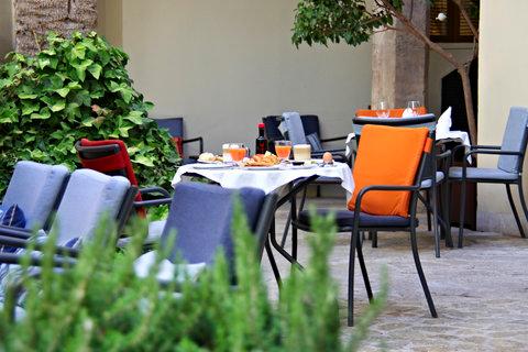 Hotel Tres i Palma, ES