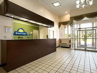 Days Inn by Wyndham Hardeeville/ I-95 State Line в Hardeeville, SC