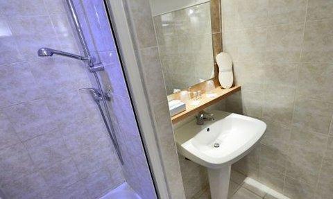 Hotel Kyriad Frejus - Saint Raphael ใน Frejus, FR