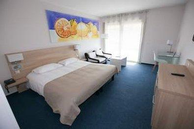 Menton, FR 的 Hotel Chambord