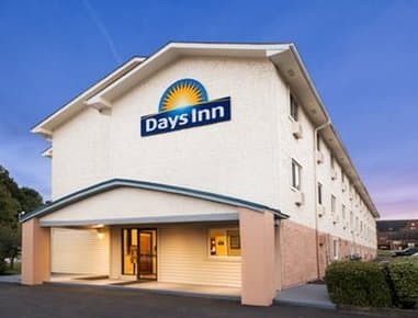 Greenwood, SC 的 Days Inn by Wyndham Greenwood SC