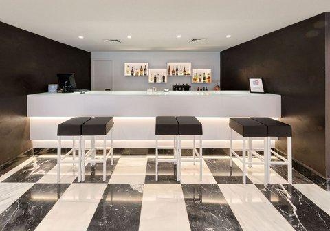 Hotel Monte Carmelo в Seville, ES