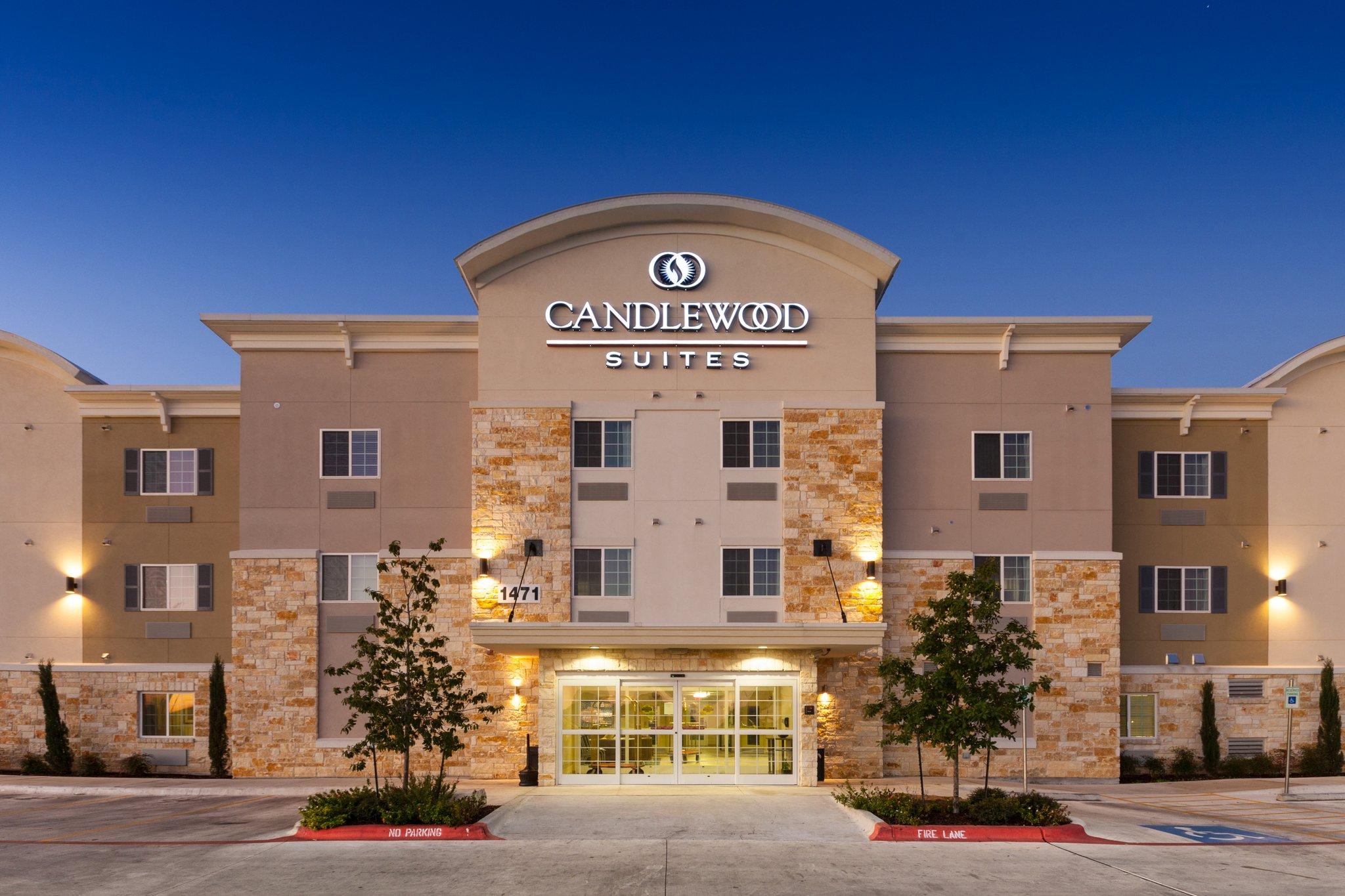 Fairfield by Marriott Inn & Suites New Braunfels image