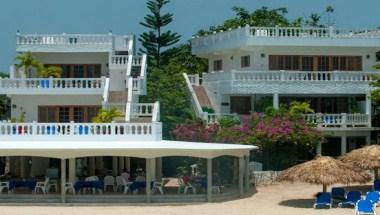 Beach House Villas & Hotel in Negril, JM