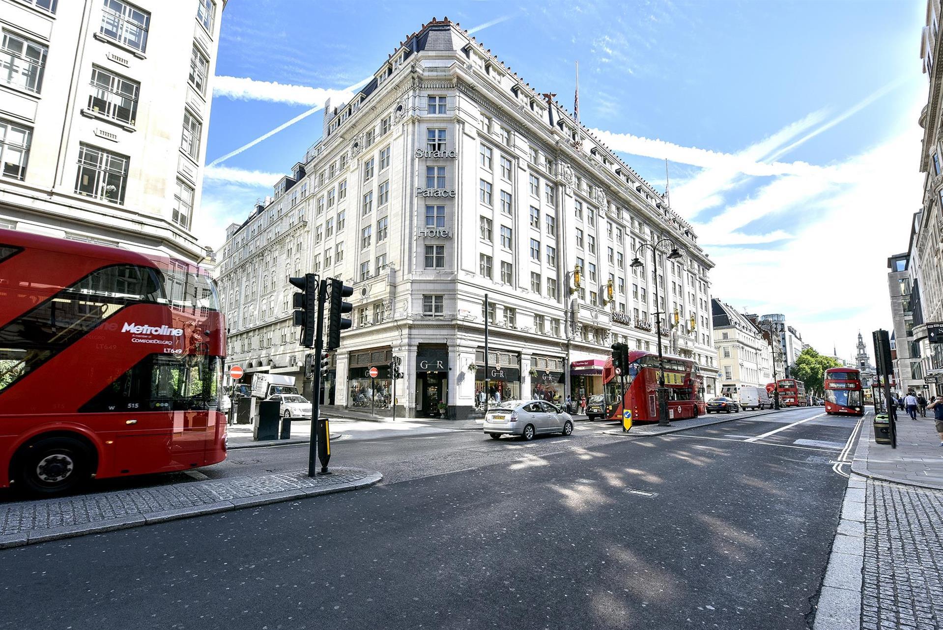 Strand Palace Hotel in London, GB1