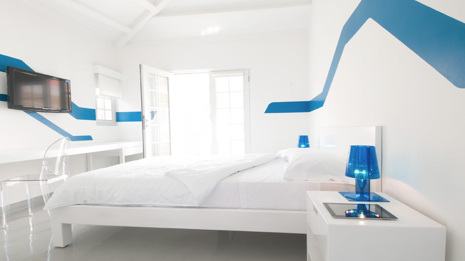 Wave Hotel & Cafe Curacao in Willemstad, CW