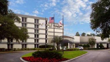 DoubleTree by Hilton Hotel Orlando East-UCF Area in Orlando, FL