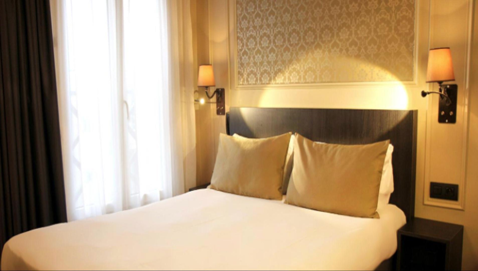 Best Western Hotel Le Montmartre Saint-Pierre in Paris, FR