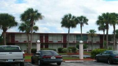InTown Suites - Orlando North in Orlando, FL