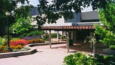 Oakville Centre For The Performing Arts in Oakville, ON