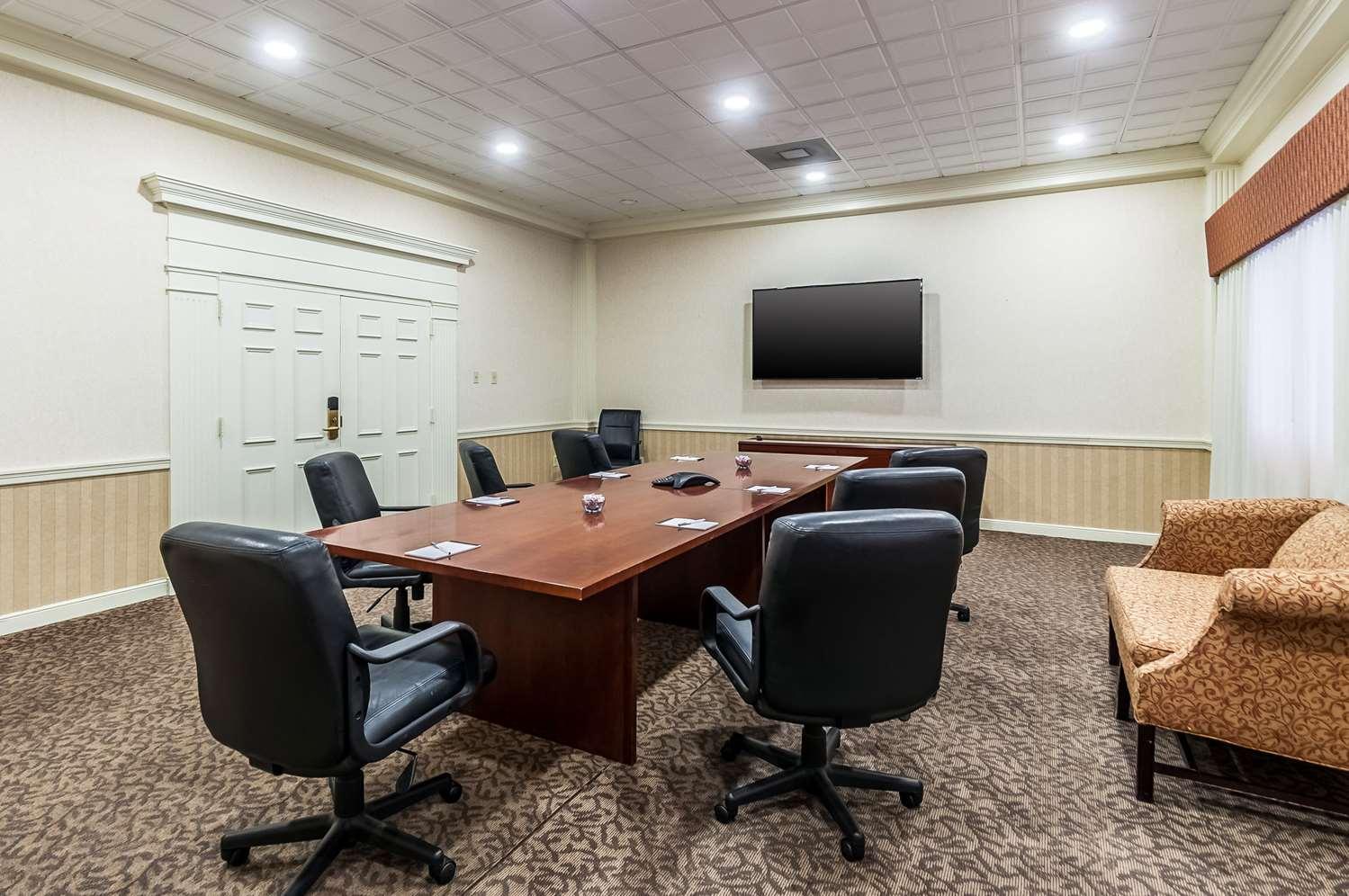 Clarion Inn Harpers Ferry-Charles Town image