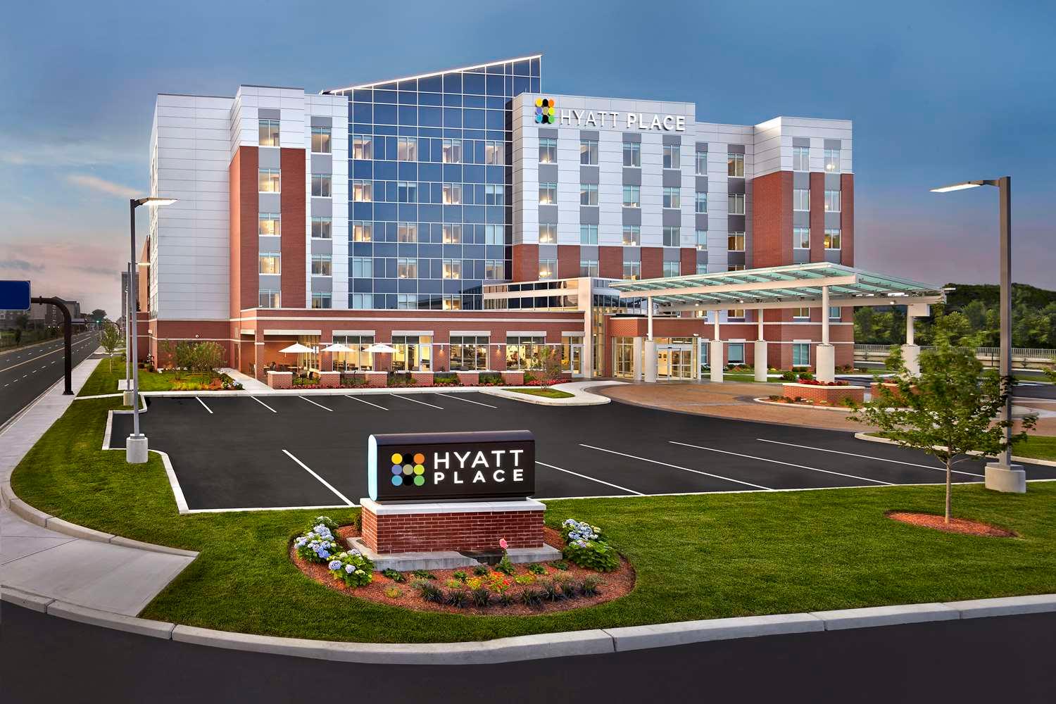 Hyatt PlaceWarwick/Providence Airport image