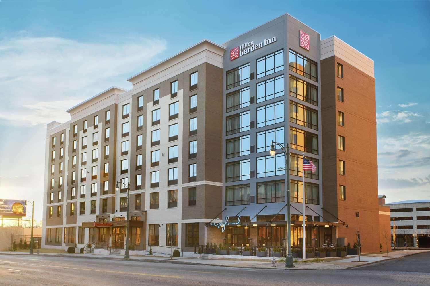 Hilton Garden Inn Memphis Downtown Beale Street image