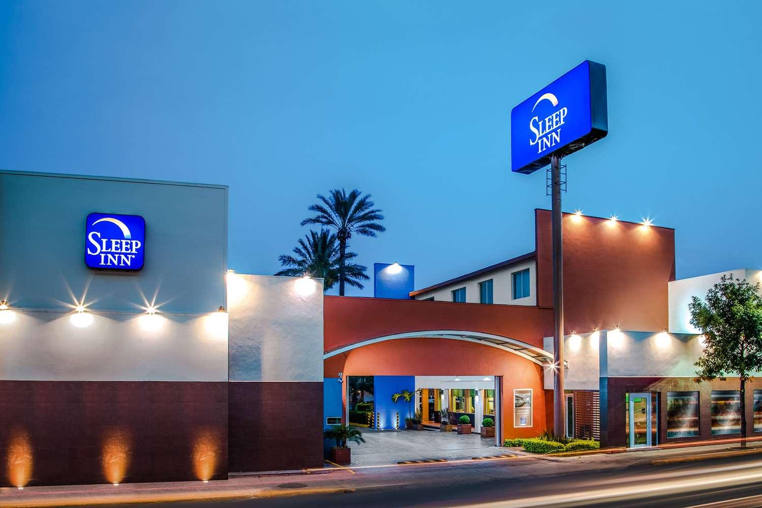 Sleep Inn Monterrey Norte image