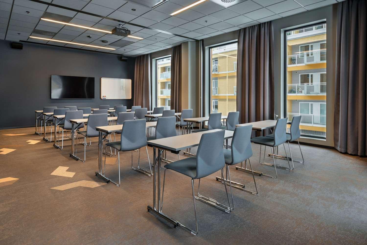 Quality Hotel River Station image