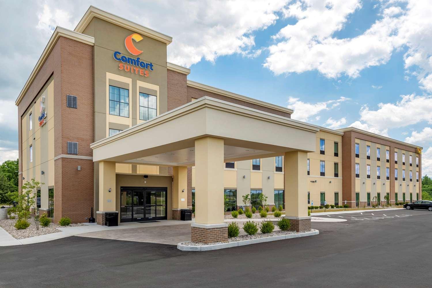 Comfort Suites Dry Ridge image