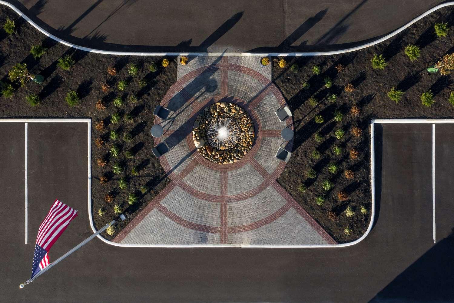 Hampton Inn Circleville image