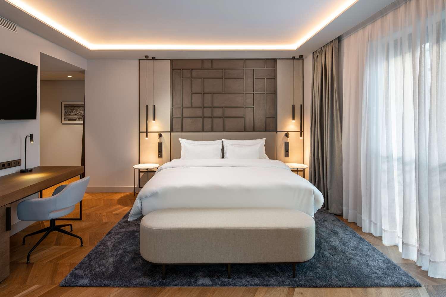 Radisson Collection Hotel Magdalena Plaza Sevilla image