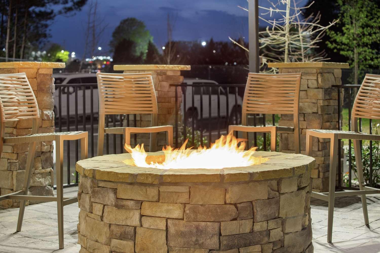 Homewood Suites by Hilton McDonough image