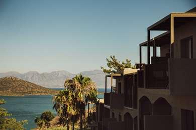 Elounda, GR 的 Domes Aulus Elounda Resort, Curio Collection by Hilton