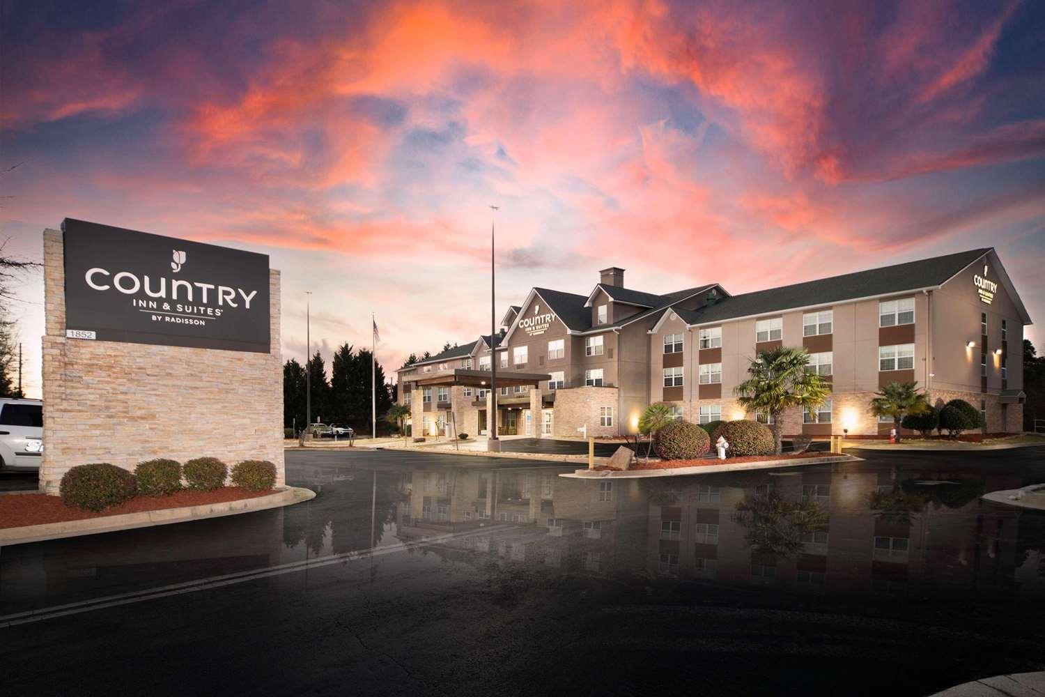 Country Inn & Suites By Radisson, Stone Mountain, GA image