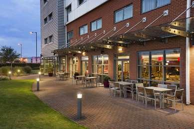 Ramada Encore by Wyndham Doncaster Airport в Doncaster, GB1