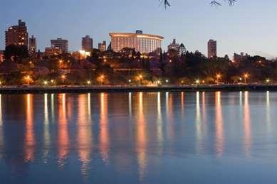 Parana, AR 的 Howard Johnson by Wyndham Plaza Hotel Mayorazgo