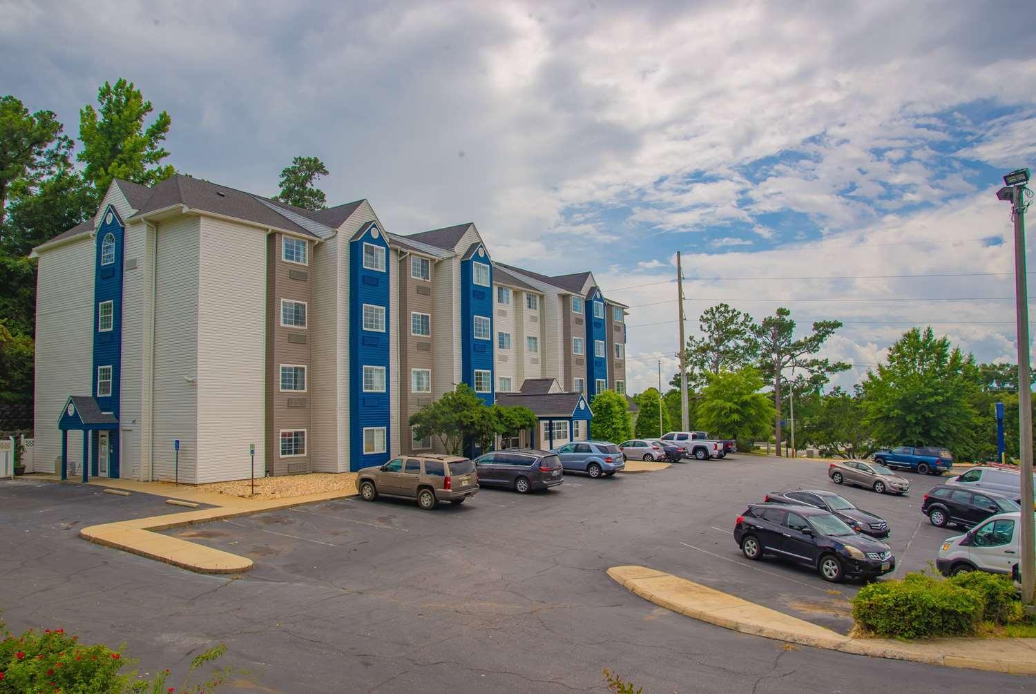 Microtel Inn & Suites by Wyndham Daphne/Mobile image