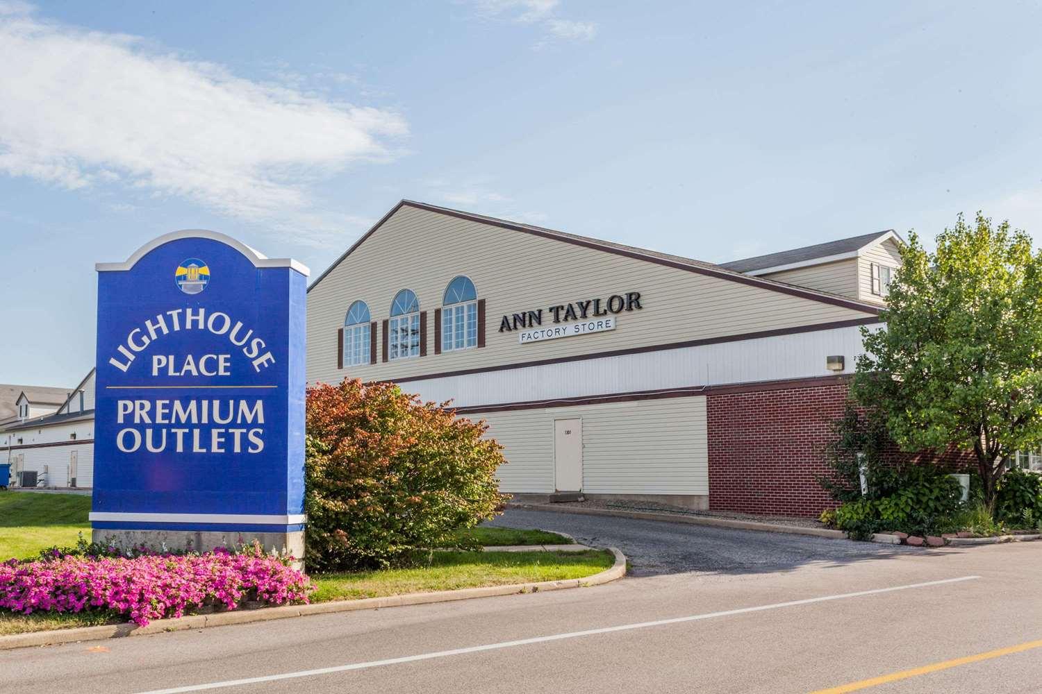 Baymont by Wyndham Michigan City image